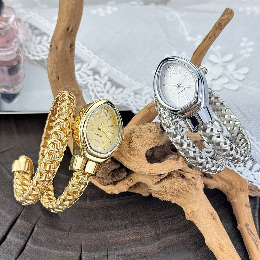 1 Piece Ladies Fashion Quartz Watch Hollow out Steel Band Snake Head Design Unique Personality Trendy Circle Watch