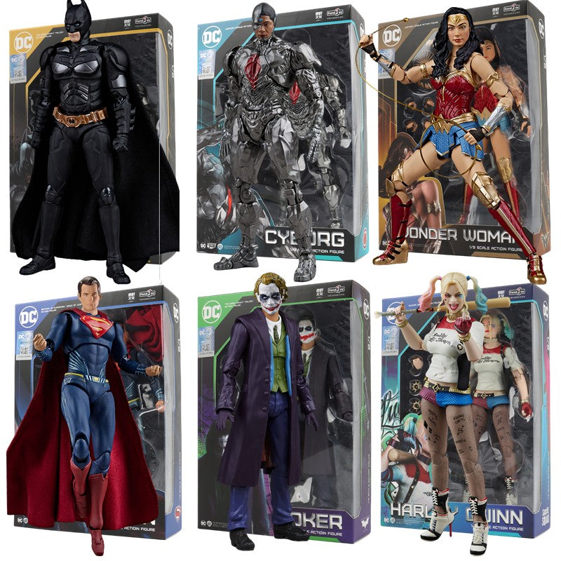 FondJoy DC Original 1/9 20CM Liga da Justiça Superman Batman Coringa Arlequina Mulher-Maravilha Victor Stone Aquaman Bonecos de Ação