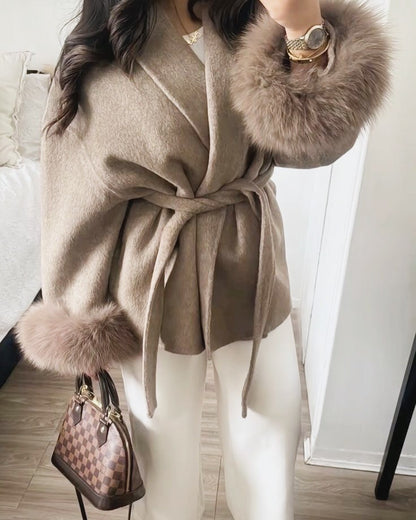 Casaco Curto de Lã Liso com Amarração para Mulheres Elegante Solto Lapela Peluda Cinto Manga Longa Jaqueta Outono 2025 Feminino Casual