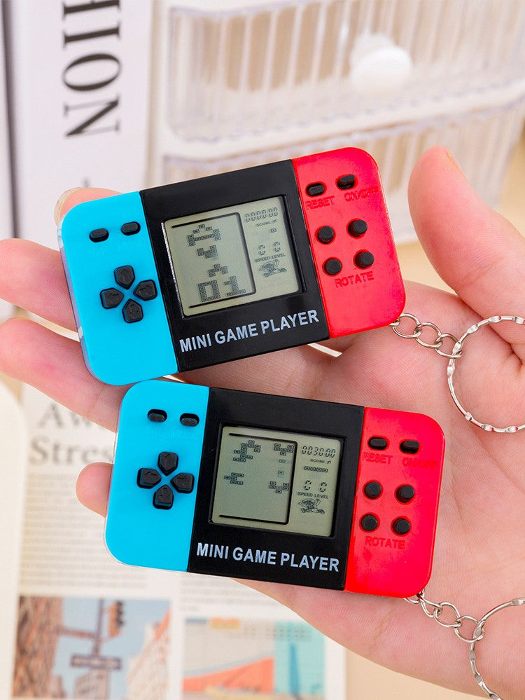 12-100pcs Mini Handheld Game Console Keychain Video Game Party Favors For Kids Birthday Christmas Gifts School Classroom Prizes