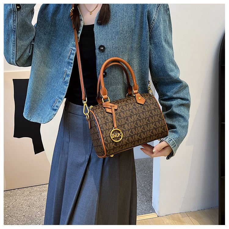 IMJK 23*17cm Luxury Women Clutch Bags Crossbody Shoulder Purses Handbag Women Clutch Travel Tote Bag