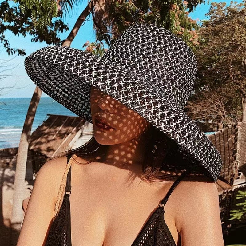 Chapéu de sol de palha de aba larga, chapéu de sol de malha de abajur de seda brilhante de verão, chapéu coco estilo Hepburn francês, chapéu de sol para praia ao ar livre