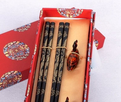 Hashis de madeira 2 pares com descanso características chinesas China Affairs apresenta melhor presente pauzinhos lembrança