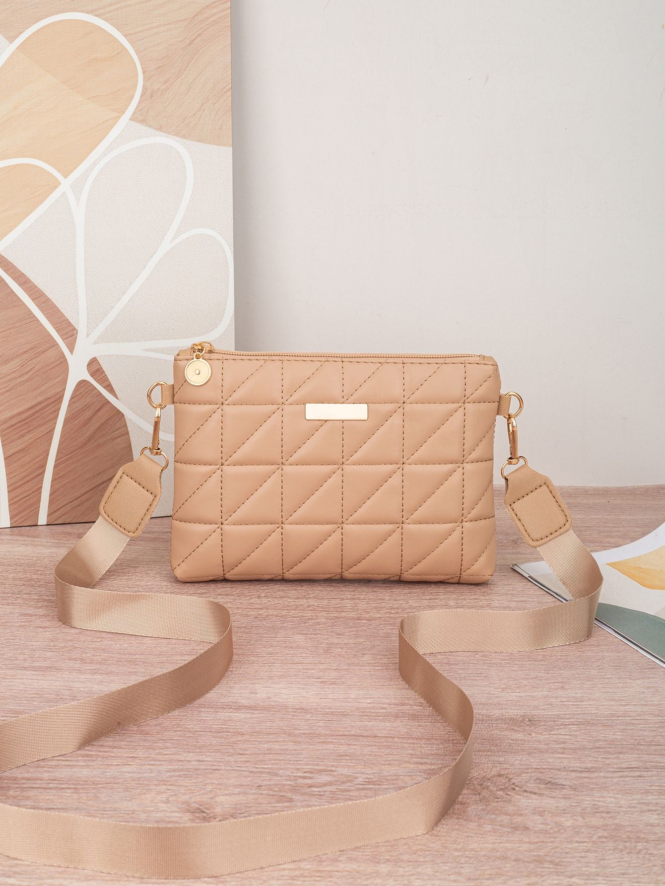 Small square handbag, mini phone bag, new style bag, compact embroidery, fashionable ladies' coin purse triangle