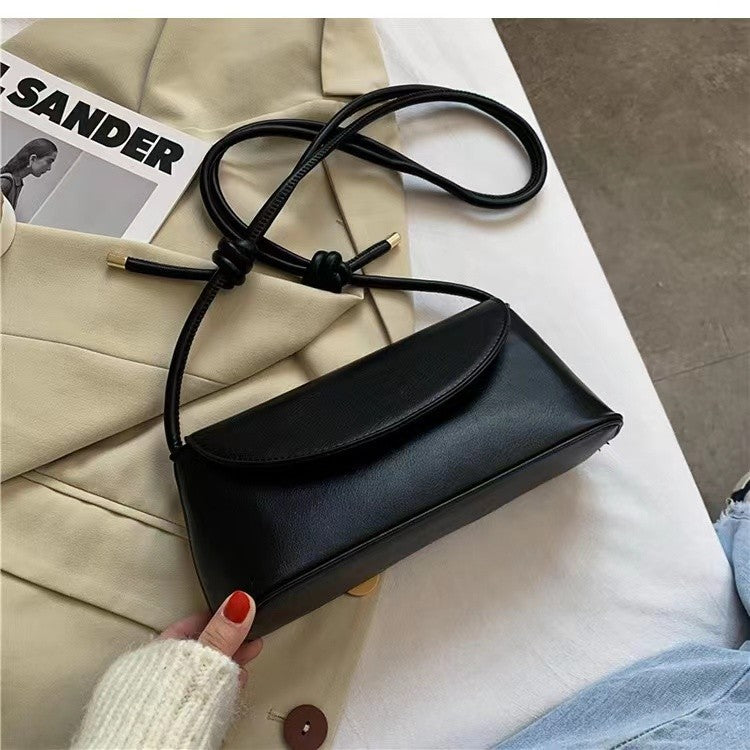 Lady Fashion Simple French one-shoulder Crossbody solid color fashion Underarm Pu Leather small square bag