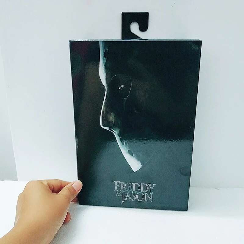 O 13º Brinquedo de Figuras NECA Sexta-Feira 13 Freddy Jason Voorhees Figura de Ação de Sangue Modelo Colecionável do Jason Presentes de Natal Halloween