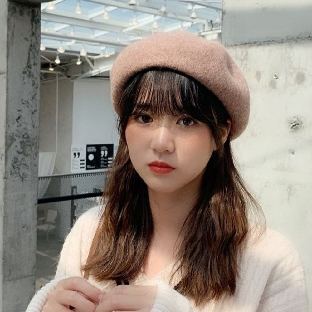 Boina Nuvem Feminina Confortável de Lã Pelúcia Quente Estilo Britânico Chapéu Gorro Cor Sólida Elástico Boina Feminina