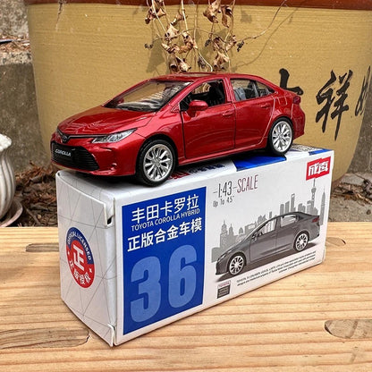 1:43 Corolla Liga Carro Modelo Diecasts & Veículos de Brinquedo Modelo de Escala Em Miniatura Para Crianças Coleção Enfeites Presentes de Aniversário