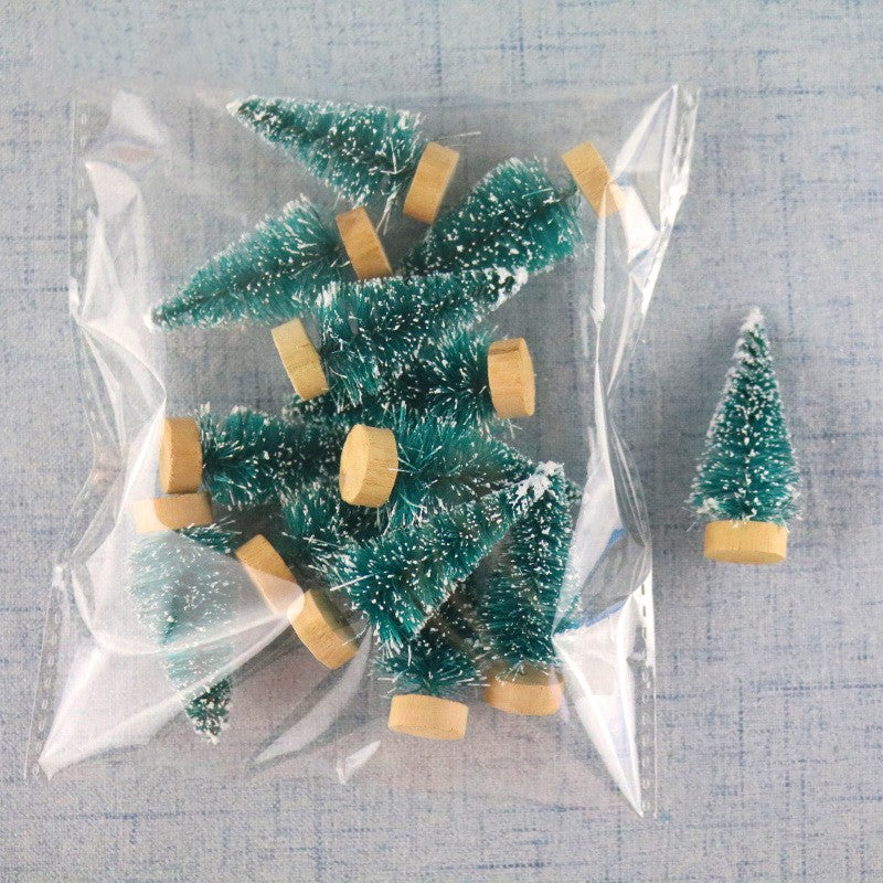 12Pcs Mini Christmas Tree DIY Ornament Artificial Pine Sisal Snow Landscape Xmas Trees Decoration Tabletop Navidad Decor Gifts
