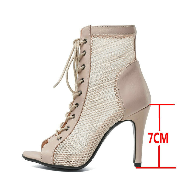 Novas Sandálias Femininas de Salto Alto Sexy Vazadas em Tela Tendência da Moda Verão Conforto Peep Toe Botas Stilettos Jazz Dance Tamanhos Grandes