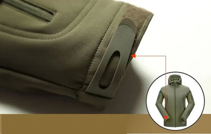 2024 new Tactical Jacket Men Combat Soft Shell Jackets Techwear Windproof Waterproof Breathable Fleece Thermal Hooded Coats