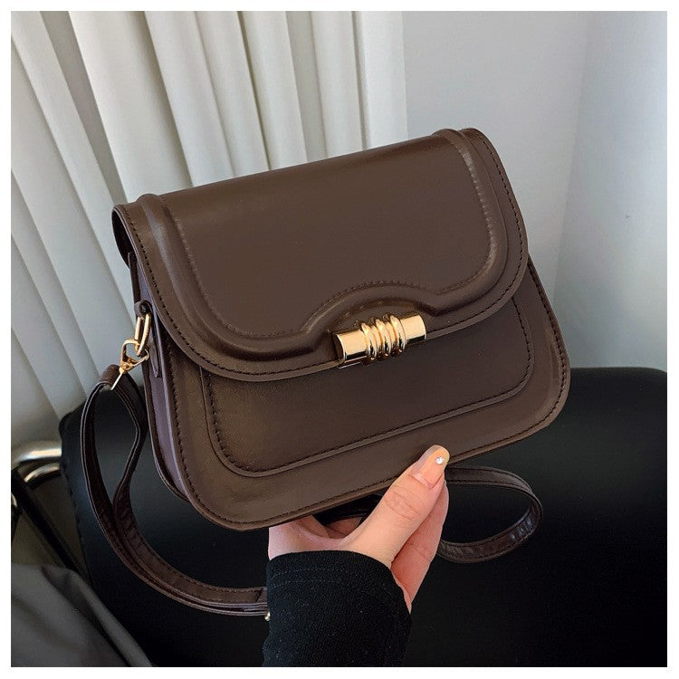 Latest Retro Crossbody Bag for Women High End Fashion Saddle Shoulder Handbag Unique Design