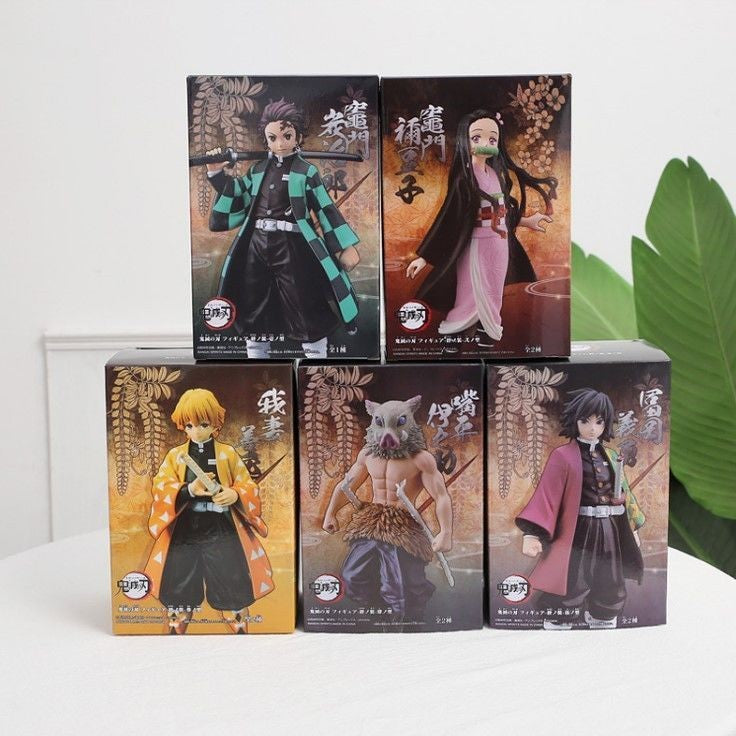 Demon Slayer Blade Nezuko Kamado Tanjiro Agatsuma Zenitsu Tomioka Giyuu Kochou Shinobu Hashibira Inosuke figure model ornament