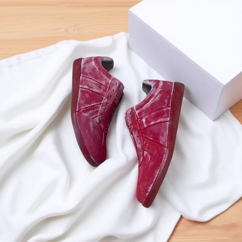 Men's Shoes Casual Sneakers New Fashion Coating Graffiti Low-Top Casual Single Shoes Large Size Patent Leather Sports Shoes