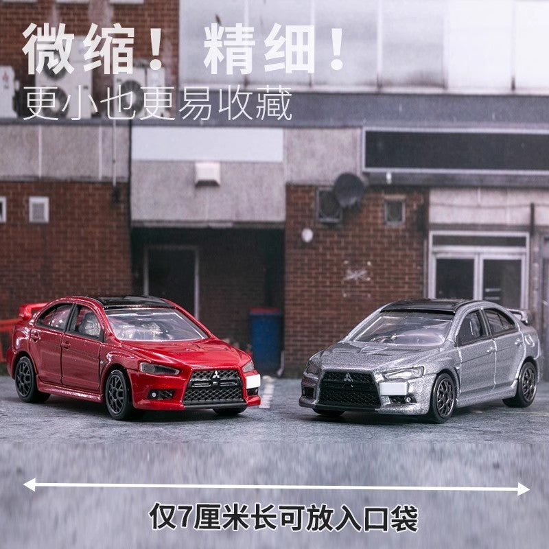 TOMY Mitsubishis JDM Lancer Evo X Carros de liga leve e veículos de brinquedo Modelo de carro em miniatura em escala para crianças