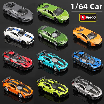Bburago 1:64 Modelo de Carro em Liga Miniatura Veículos Diecast Brinquedo 911 Bolide Revuelto Bronco SP3 812 SF90 Taycan Huracan GT500 Urus