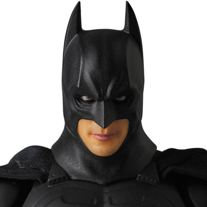 MAFEX 049 Batman BEGINS SUIT O Cavaleiro das Trevas Boneco de Ação de PVC Modelo Colecionável 17cm