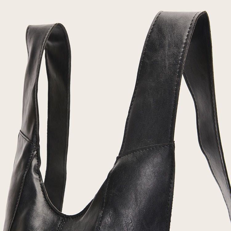 Fashionable retro and unique Beetle backpack, made of Crazy Horse plant tanned soft PU leather, suitable for both men and women