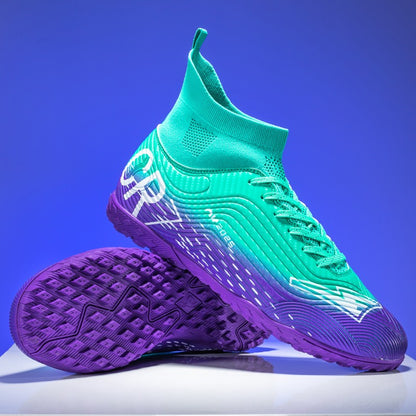 New Men Training Football Boots Ultralight Breathable Professional Soccer Shoes Soft Sport Unisex Grass Cleats Match Sneakers