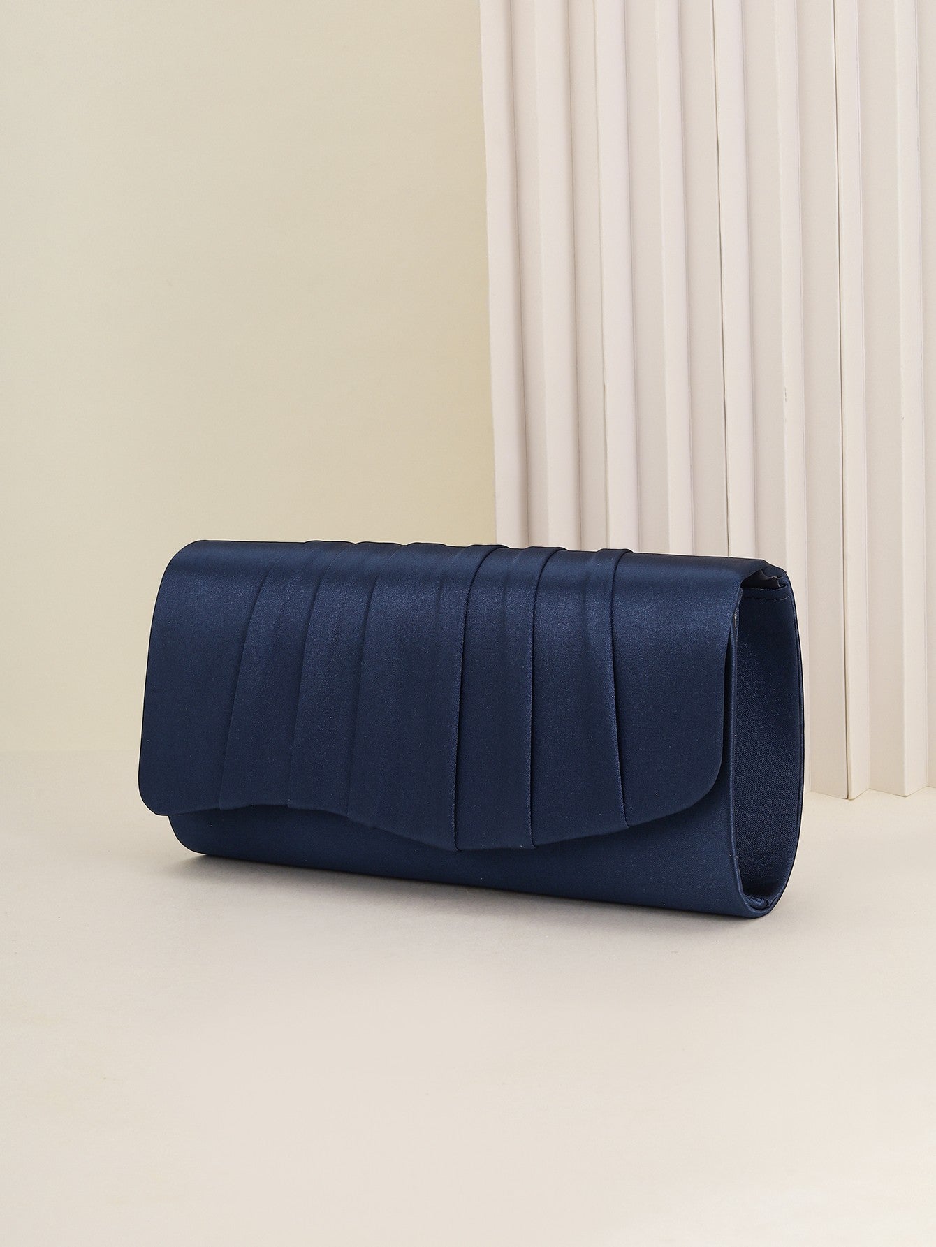 Ladies Dinner Bag Pleated Solid Color Clutch Party Dinner Wedding Light Luxury Envelope Evening Bag for Prom, Dinner/Banquet