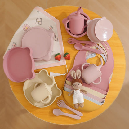 Color Kids Silicone Baby Feeding Set Adjustable Bib Cartoon Bear Shape Sucker Bowl Plate Portable Cup Utensils Tableware Sets
