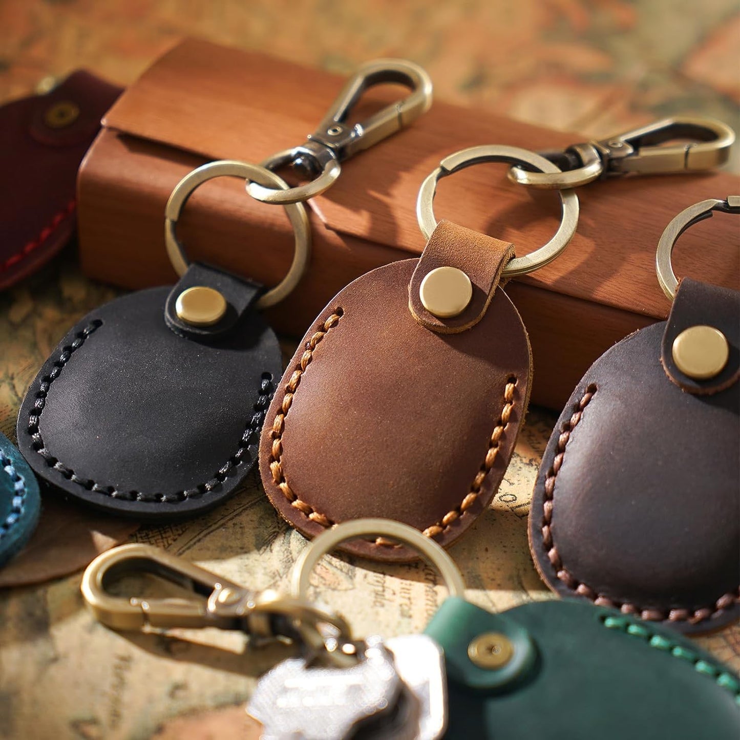 2/1 Pack Genuine Leather AirTag Keychain Holder . Secure Key Chain Case for Pet Collar Luggage Bag Full Cover Protective Keyring