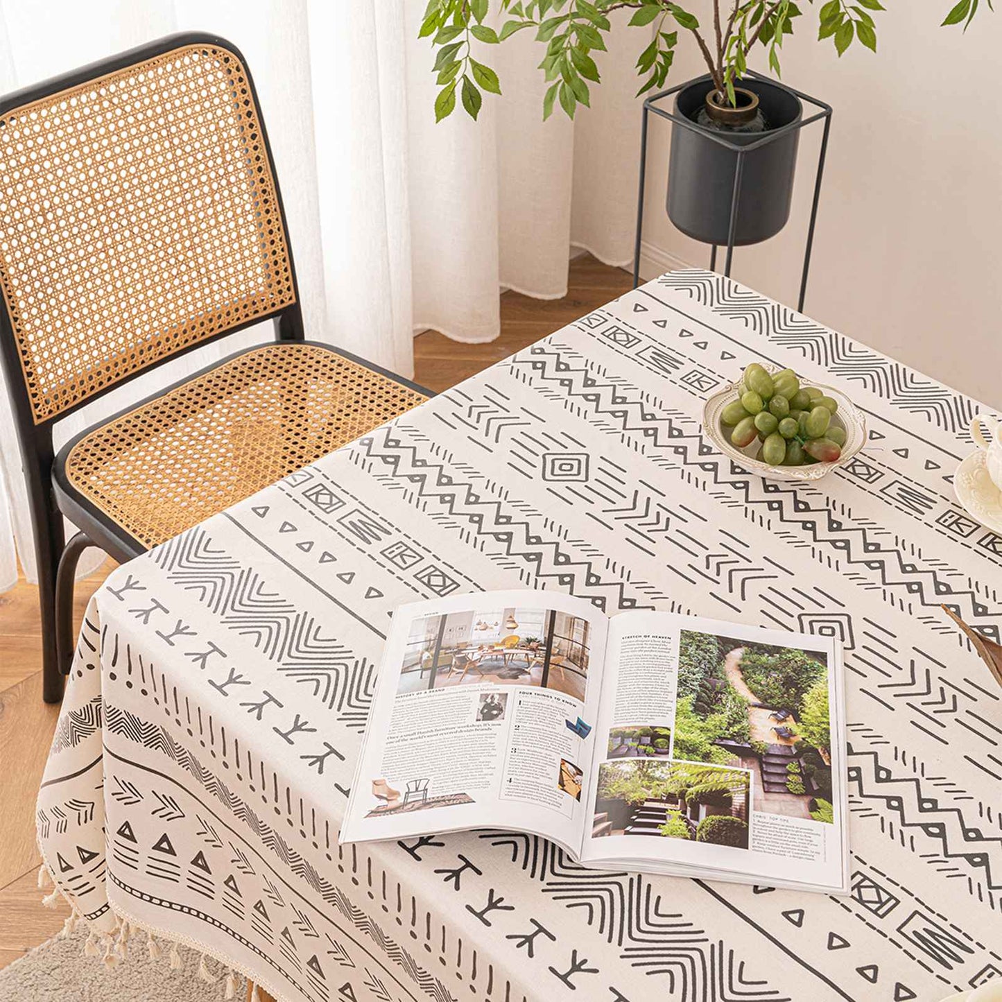 Vintage Boho Tassel Table Cloth Waterproof Cotton Linen Bohemian Tablecloth Patio Outdoor Wrinkle Free Table Protector Covers