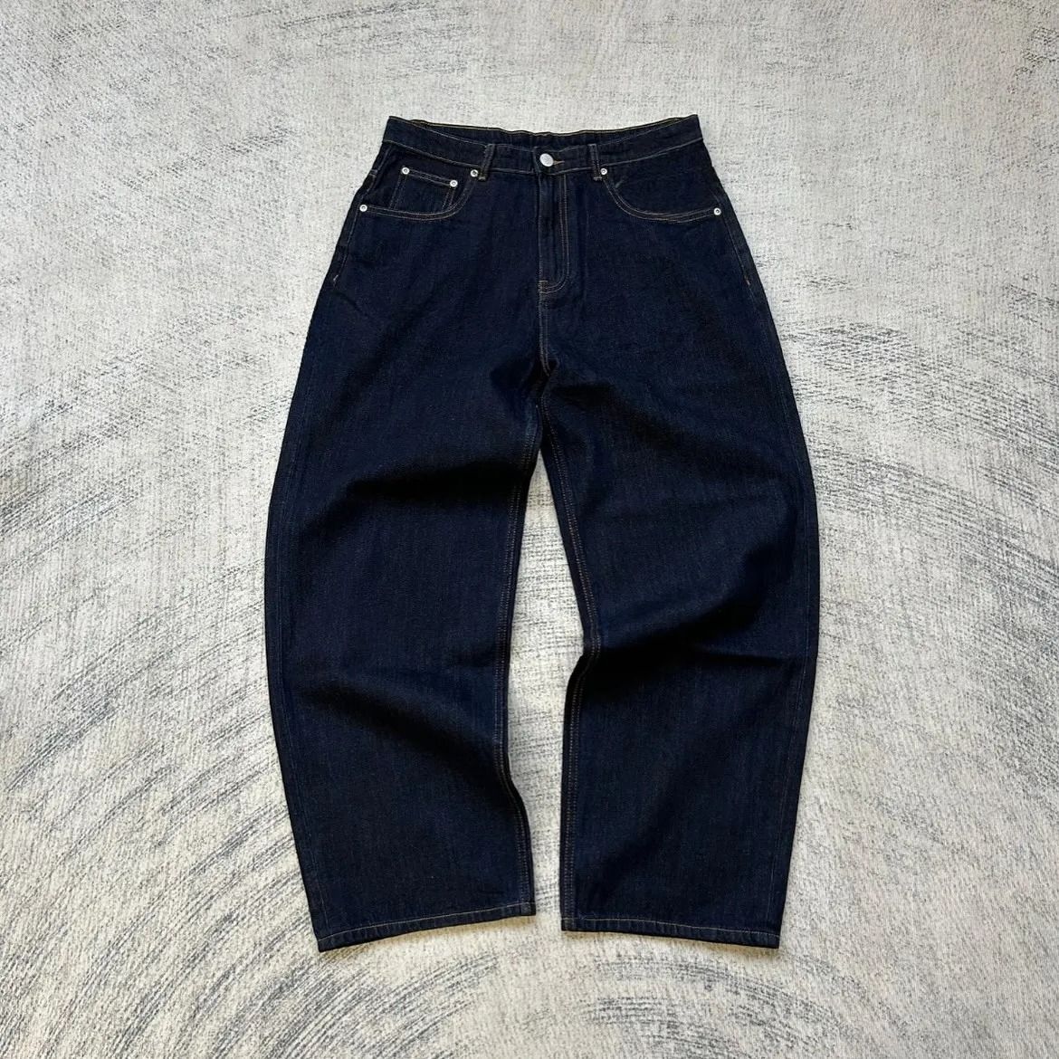 Calça jeans Hip-hop com moedas douradas Y2K retro cintura baixa perna larga com zíper calças jeans soltas bordadas moda masculina Y2K