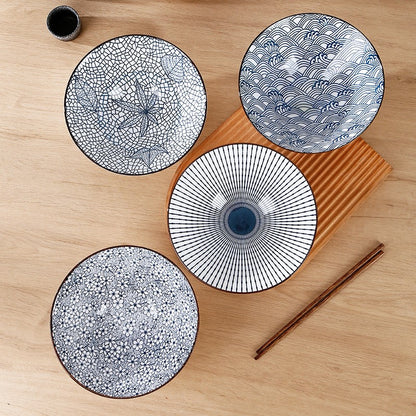 Tigela de chapéu japonesa e coreana de 8 polegadas Tigela de macarrão instantâneo vermelha de cerâmica para casa Tigela de sopa grande tigela de chifre cor sob esmalte
