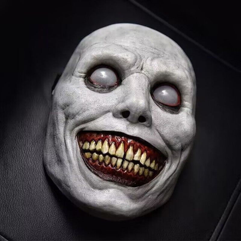 Horror The Exorcist Demon Mask Smiling Face Cosplay Evil Creepy Ghost Skull Plastic For Halloween Carnival Party Costume Prop