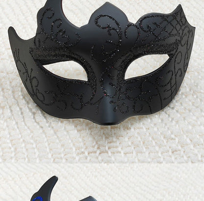 Half Face Mask Glittering Masquerade PartyMasks Role Play Nightclub Half Face Eye Maskween Party for Fancy Dress Christmas Party