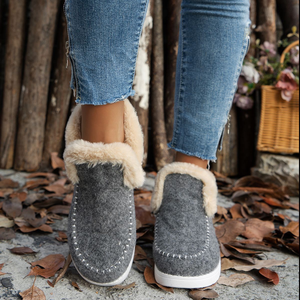2024 Hot Sale Women Shoes Sleeve Women's Boots Winter Round Toe Plush Fleece for Warmth Short Barrel Flat Large Size Snow Boots