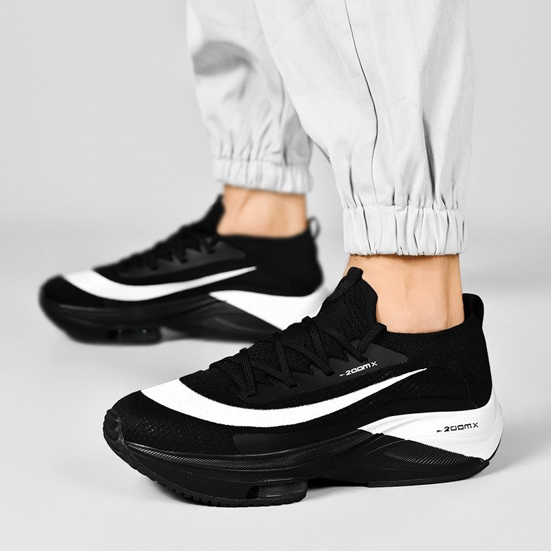 Tênis de Corrida Masculino Respirável Amortecimento de Corrida ao Ar Livre Tênis de Caminhada Tênis de Luxo para Casais Sapatos Antiderrapantes de Malha para Todo-Terreno