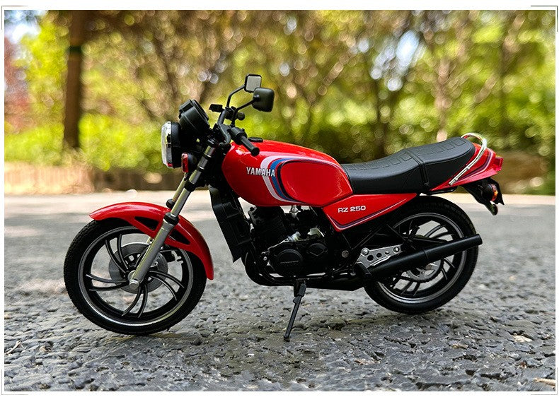 1:12 YAMAHA RZ250 RD250LC Liga Clássico Corrida Moto Modelo Diecasts Rua Cross-country Esporte Moto Modelo Brinquedo Infantil