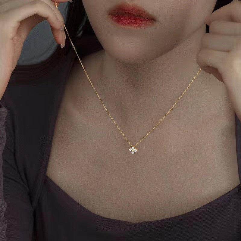LGKGL Colar de Prata Esterlina 925 Banhado a Ouro 18K com Zircônias Brilhantes em Formato de Flor para Mulheres e Meninas Joias Exquisitas para Festas Presentes