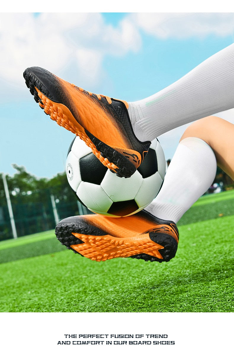 Unisex Soccer Cleats for Youth Comfortable Breathable Football Shoes for Match Training