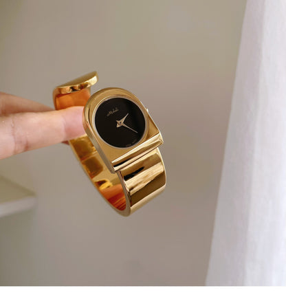 Luxury Women's Quartz Watch Simple Design Gold Delicate Bracelet Clock Gift Stainless Steel Women's Watch