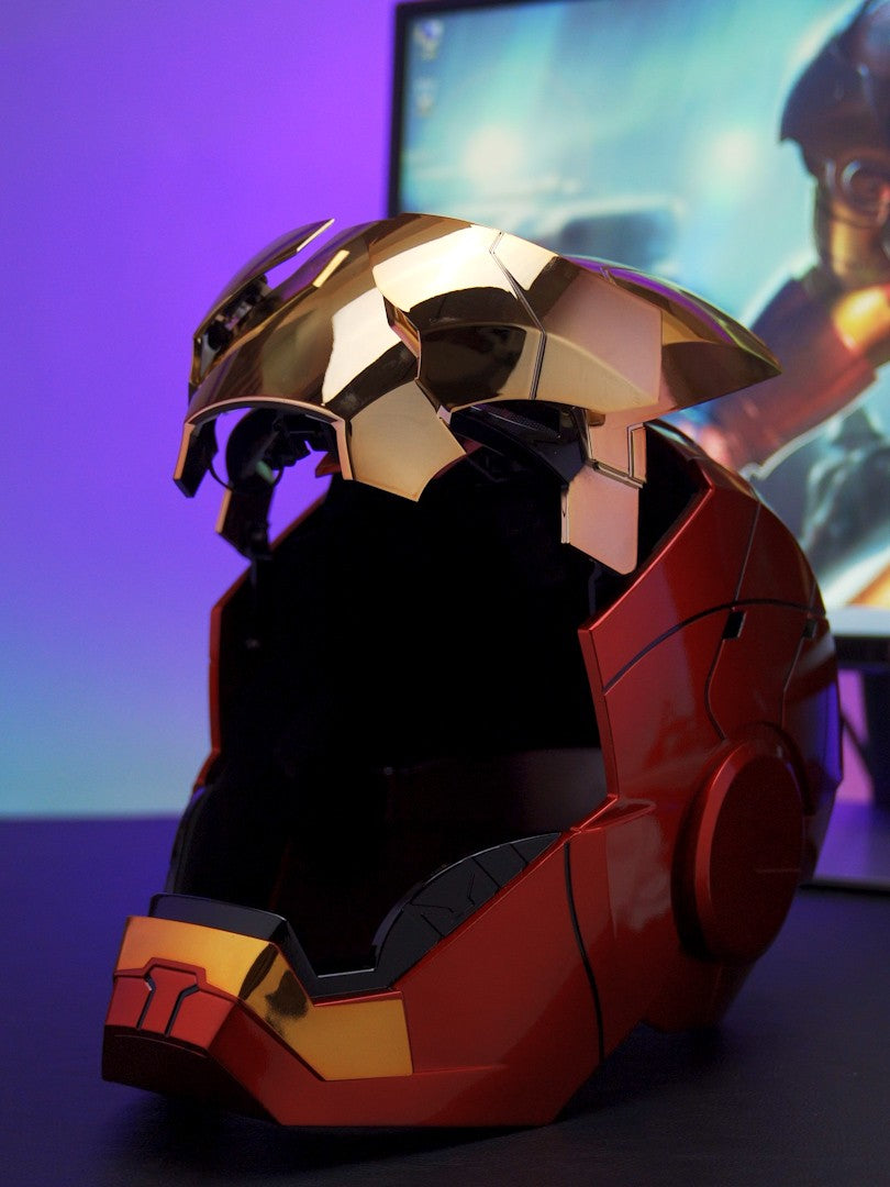 Novo capacete de Homem de Ferro AutoKing 1:1 Mk5 Cosplay Controle de Voz Olhos com Luz Modelo Brinquedos para Adultos Presente de Natal Elétrico Vestível