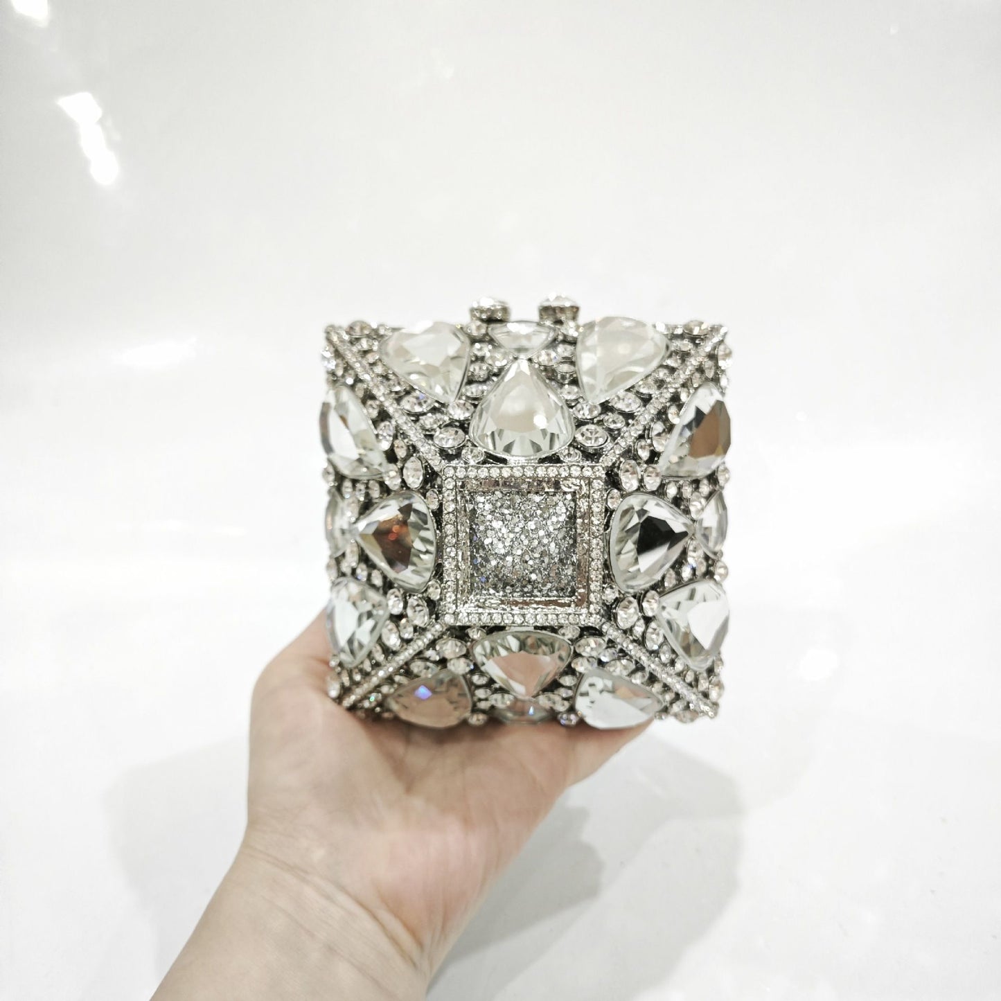 XIYUAN Luxury Glitter Metal Box Women Handbag Crystal Clutch Purse Wedding Party Bling Shiny Small Bags Rhinestones Evening Bag