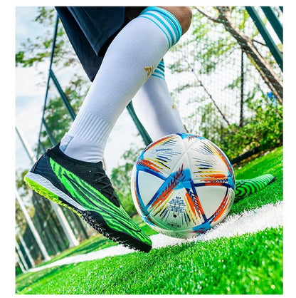New Men Soccer Shoes Grass Professional Training Football Shoes Society Cleats Football Field Boots Fast Indoor Sneaker Non Slip