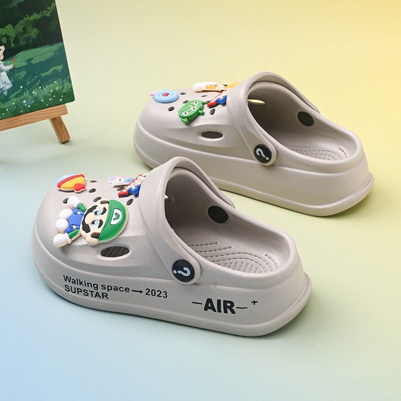 Kids Summer Sandals EVA Design Children Slippers Soft Non Slip Platform Slides Outdoor Garden Shoes High Quality Fashion Shoes