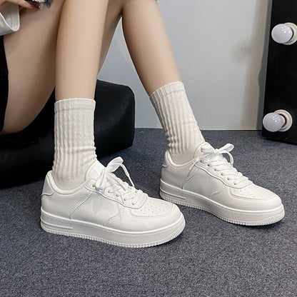 New Casual Small White Sneakers Lightweight Comfortable Sports Board Shoes Fashionable Solid Color Tennis Sneakers for Women