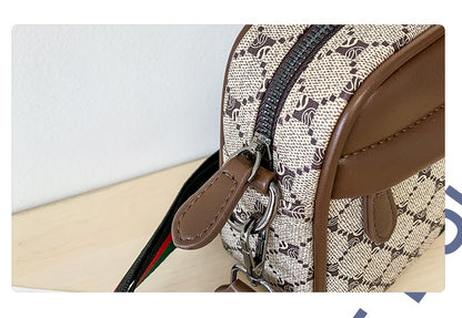 Casual Lightweight Sling Bag with Color Block Strap for Men PU Leather Messenger Bag Trend Wide Strap Crossbody Bags Designer