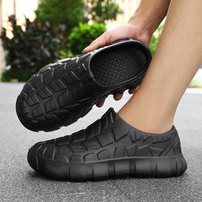 Slip-On Comfortable Ultra-Light Work Shoes, Oil-Proof, Dirt-Resistant, Waterproof, Non-Slip Chef Shoes, Sandals and Slippers