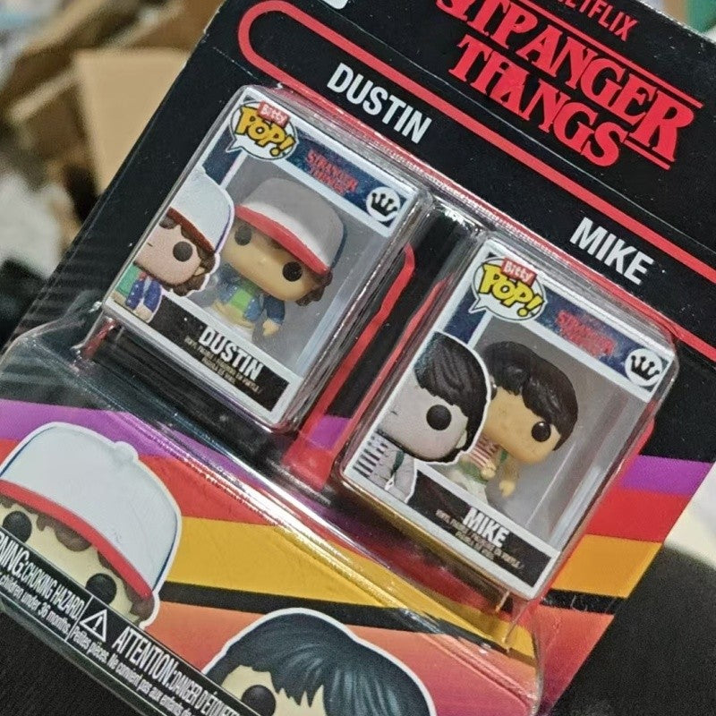 Funko Bitty Pop Stranger Things Dustin e Mike Pacote com 2 Mini Séries Caixa Surpresa Miniaturas Onze e Demogorgon Bonecos de Ação Colecionáveis Presentes