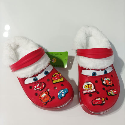 Novas Sandálias Mcqueens Pixar Furadas Desenho Animado Impermeável Adicionar Pelúcia Chinelos Ao Ar Livre Sandálias Casuais Adulto Com Flor de Sapato