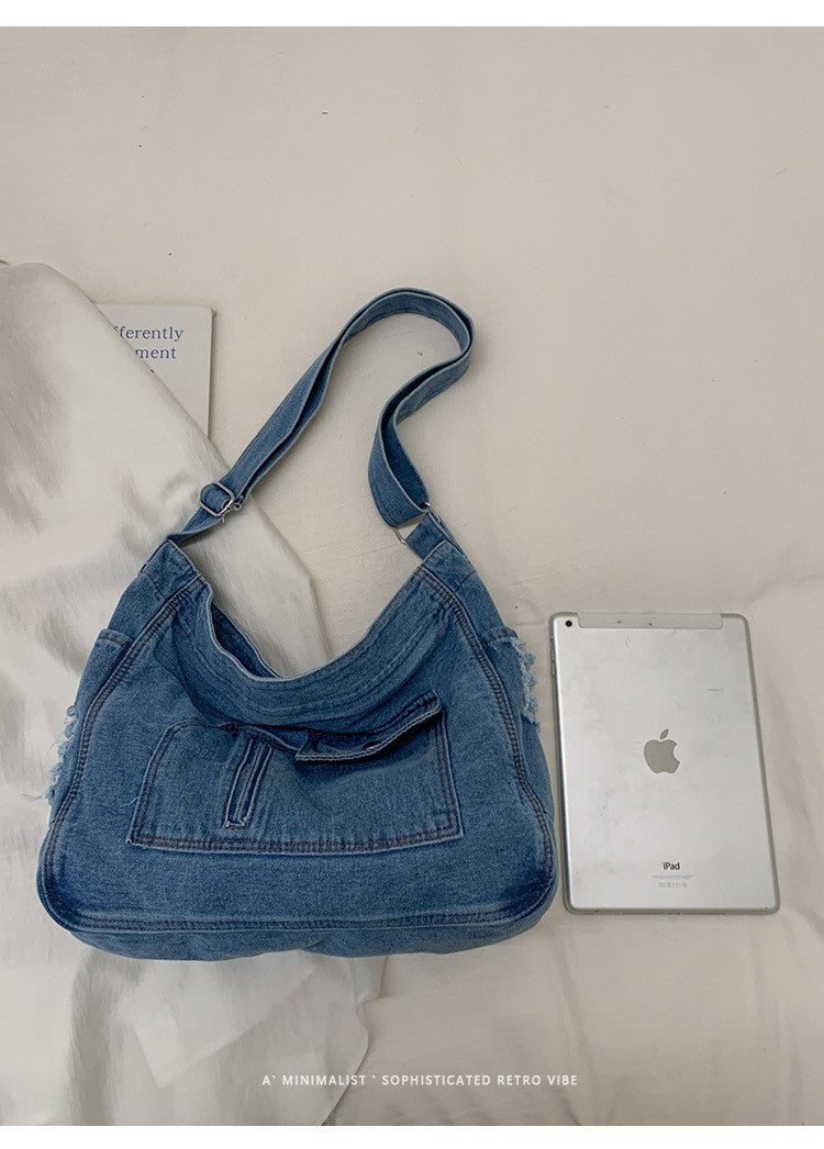 New Denim Shoulder Bag Women Fashion Large Capacity Casual Tote Handle Bag for School Comfortable and Versatile Commute Bag