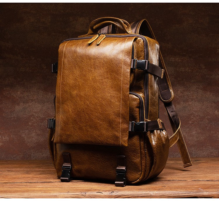 Retro cowhide backpack men and women trend outdoor travel bag leather business computer backpack large capacity