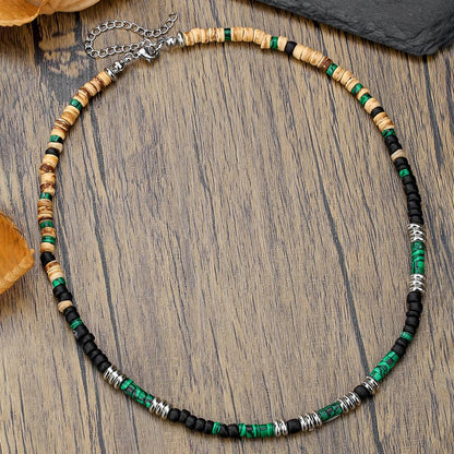 Colar Masculino Artesanal de Contas de Madeira e Argila Colar Fashion Vintage Africano de Contas Brancas para Homens Colar de Surfista de Praia Joias Tribais