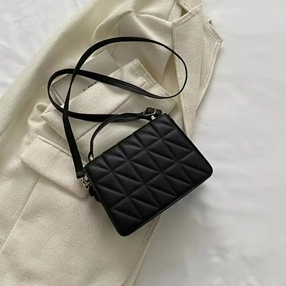 Diamond chain handbag women's fashion retro embossed small square bag women's single shoulder crossbody bag a bag